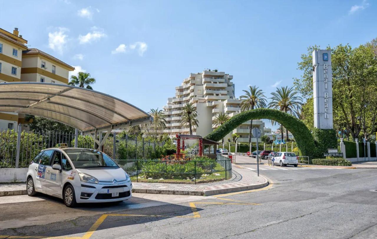 El Estudio De La Playa Benalbeach New 1Bd, Piscinas, Playa Y Vistas Al Mar Ref504 Benalmadena Bagian luar foto